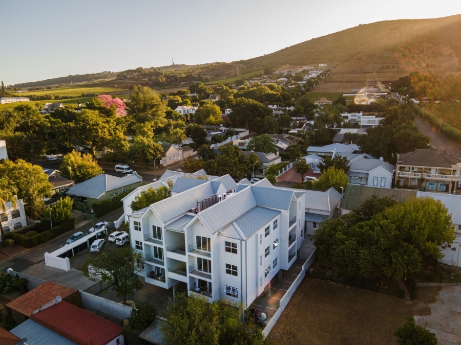 To Let 2 Bedroom Property for Rent in Vrykyk Western Cape